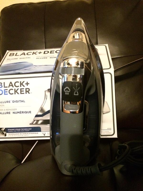 BLACK+DECKER Allure Digital Iron, Stainless Soleplate Clothing Iron D3040 