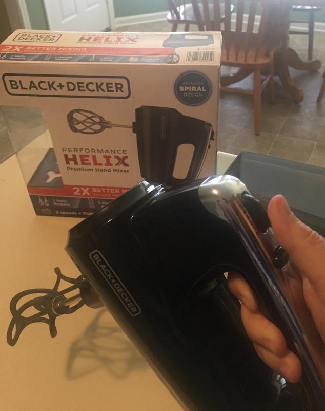 Black+Decker Helix Performance Hand Mixer Review: A Bargain