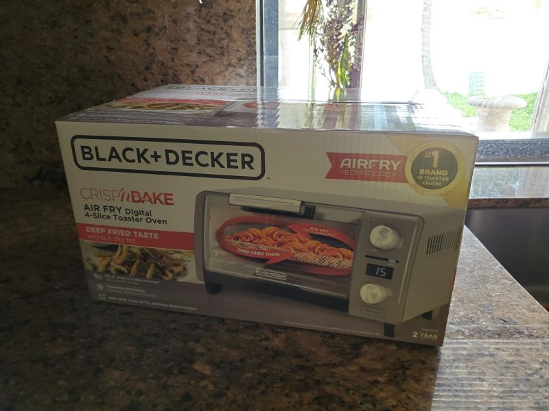 BLACK+DECKER Crisp N Bake Countertop Air Fryer 4 Slice Toaster Pizza O –  Tuesday Morning
