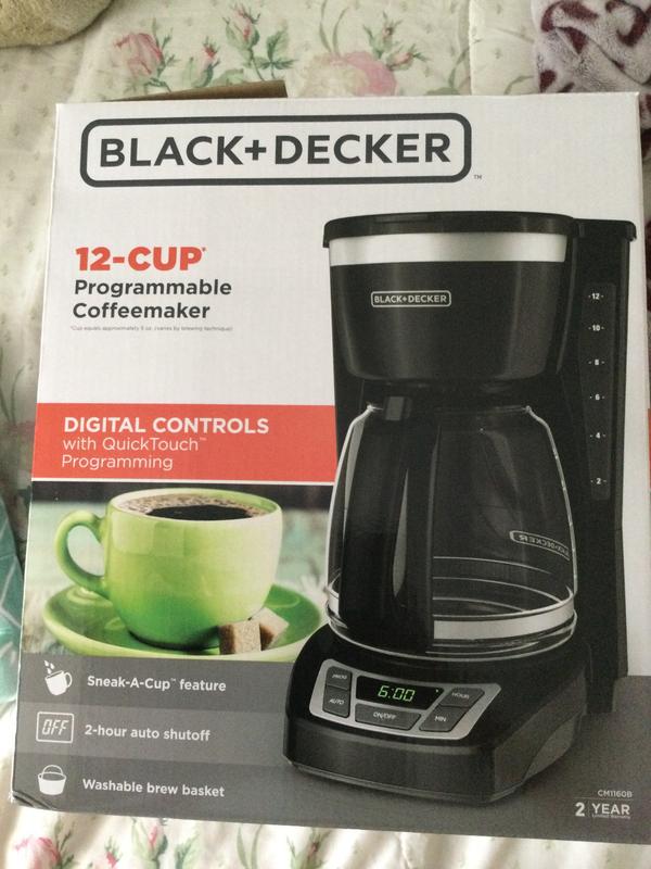 BLACK+DECKER 12-Cup* QuickTouch Programmable Coffeemaker, Black, CM1060B