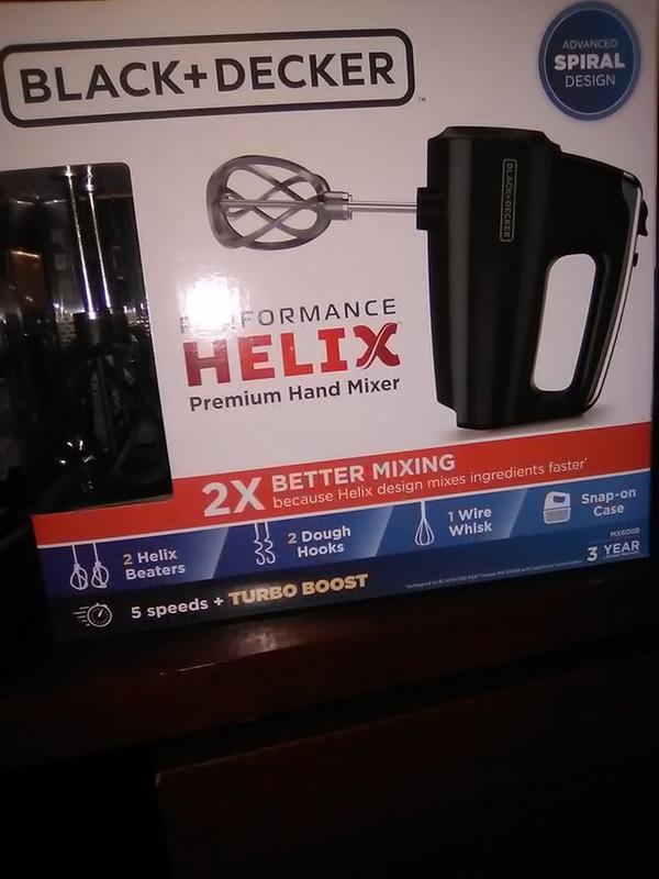 BLACK+DECKER Helix Performance Premium Hand Mixer, 5-Speed Mixer, Black,  MX610B