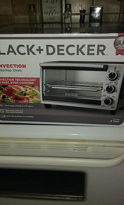 Black & Decker TO1675B 6-Slice Countertop Convection Toaster Oven, Black/Silver  
