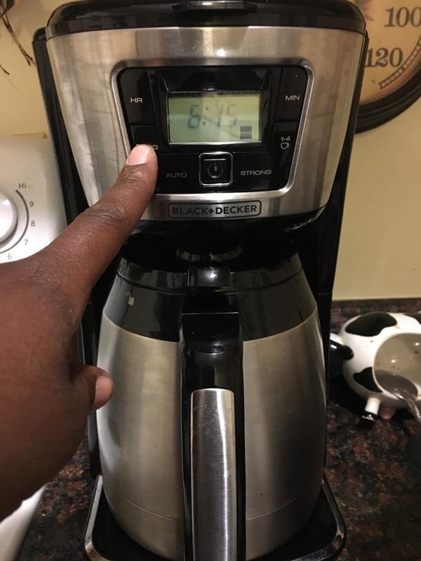 Programmed for 6:15 so every morning I wake up to coffee