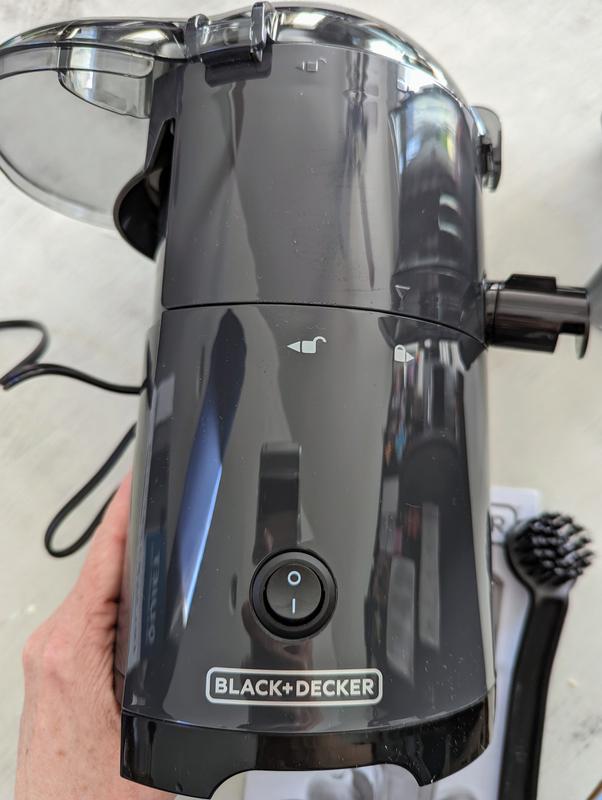 Black & Decker JE2400BD Juice Extractor review: Pint-size