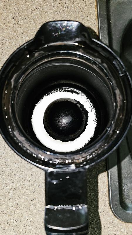 CM2046S | 12-Cup* Thermal Programmable Coffeemaker | BLACK + DECKER