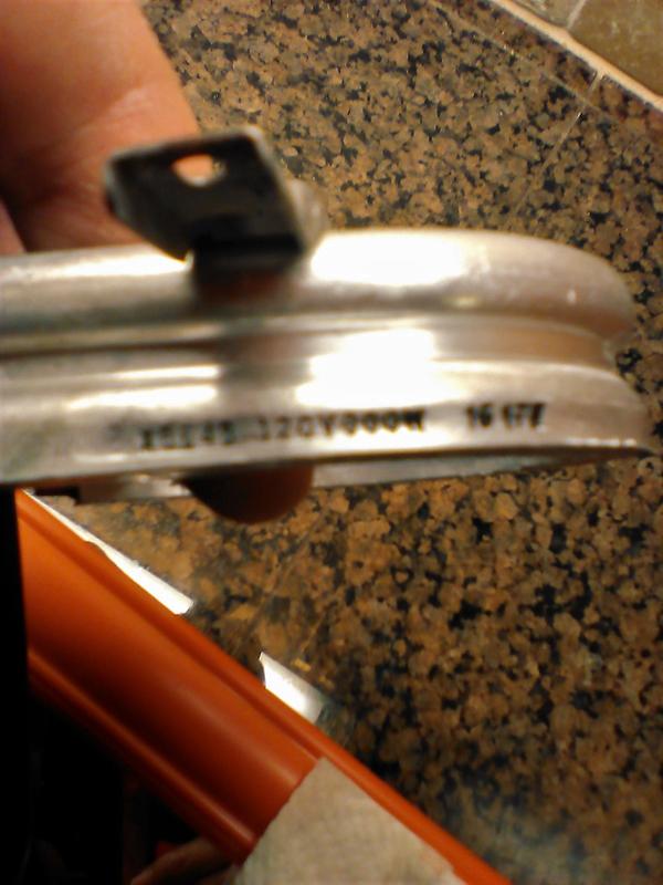 showing the water heater and pipe