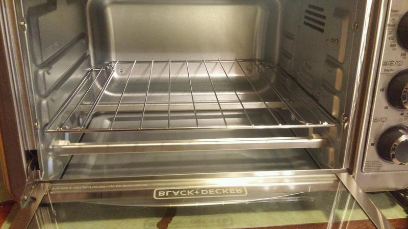 Look at the size of this! You can roast a chicken or make a pizza