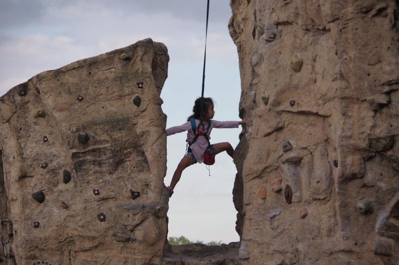 OUISTITI, Full-body climbing harness for children weighing less