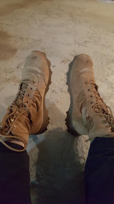 blackhawk coyote boots