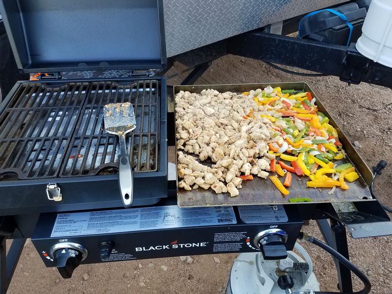 Blackstone Gas Tailgater Griddle Grill Combo