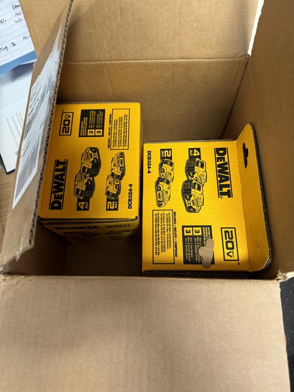 DEWALT DCB324 4 4 Pack 20V MAX Lithium Ion Battery Blain s Farm