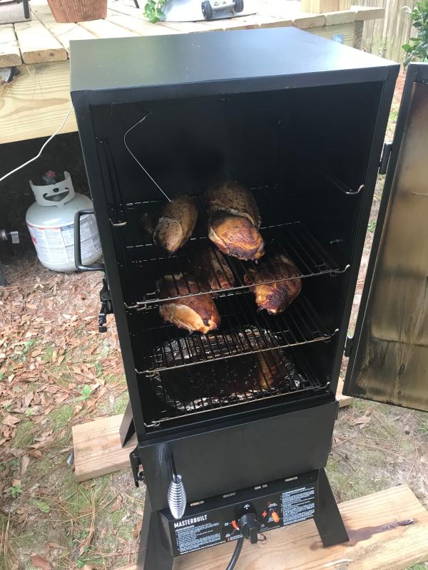 Masterbuilt 30 Sportsman Elite Two Door Vertical Gas Smoker