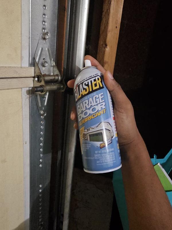 best chain lubricant for bike The Best Garage Door Lubricants: #1 Isn't What You Think! main image 1