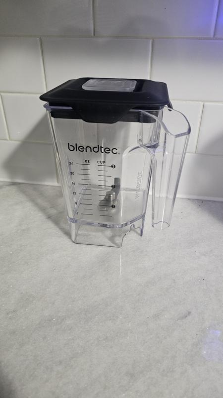 ブレンドテックトータルブレンダー MINI WILDSIDE 変換プラグ付き Amazon.com: Blendtec Mini WildSide (46 oz), Five Sided