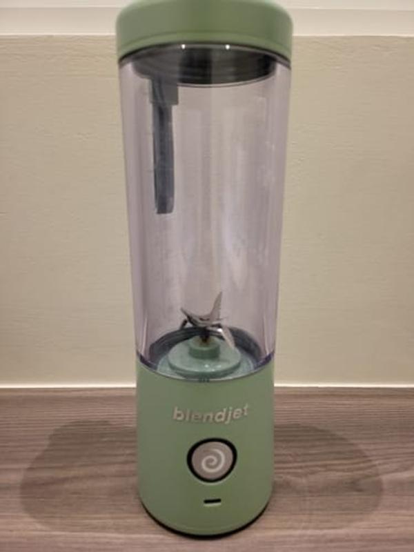 BlendJet 16-oz Mint Pulse Control Blender in the Blenders department at