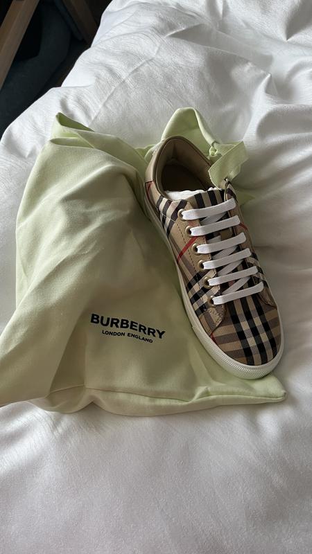 【送料&関税込】Burberry New Albridge - Sneaker With Vintage Burberry New Albridge Check Low-Top Sneakers | Neiman Marcus