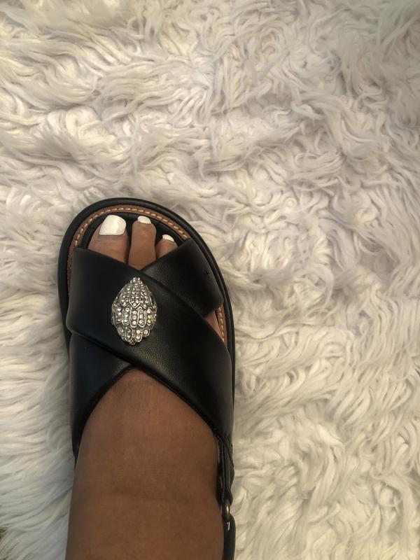 Customer carousel item 1.