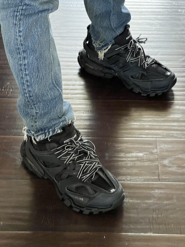 Balenciaga store track men's