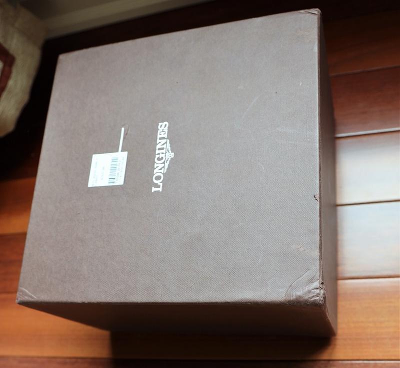 Box looks like they played soccer with it. Note that it is not in this condition due to UPS. The shipping box arrived in close-to-perfect condition.