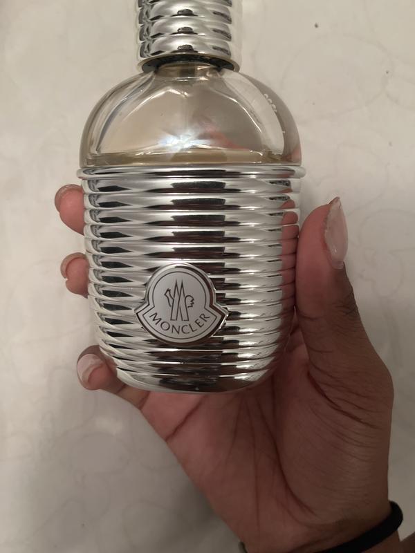 MONCLER POUR FEMME 150ml モンクレール 美品 Black Moncler Pour Femme 5 Fl.Oz. - Perfumes for Women