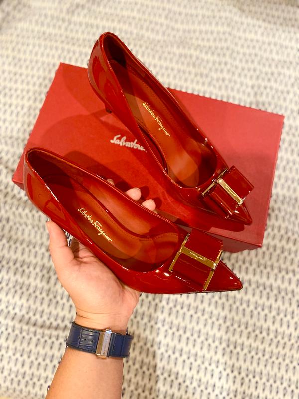 FERRAGAMO Double-Bow Leather Pumps