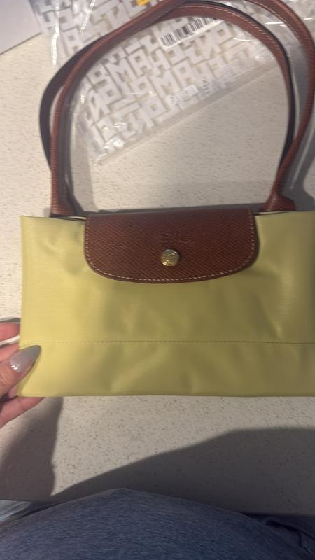 Customer carousel item 1.