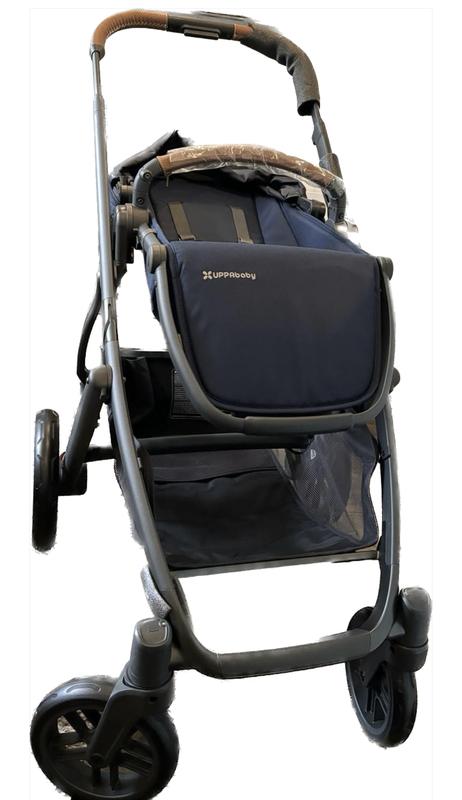 Uppababy hotsell vista bloomingdales