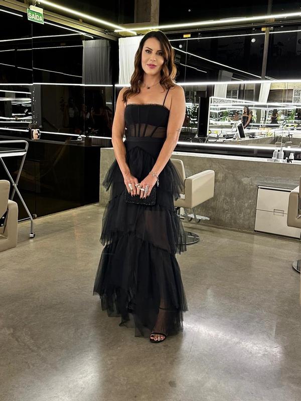 送料関税込☆【BCBG MAXAZRIA】CORSET TULLE ガウン BCBGMAXAZRIA Corset Tulle Gown in Black | REVOLVE