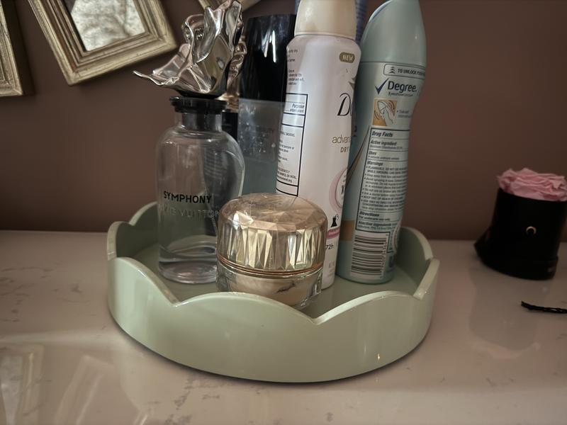 Customer carousel item 1.