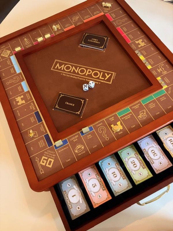 Monopoly Luxury Edition