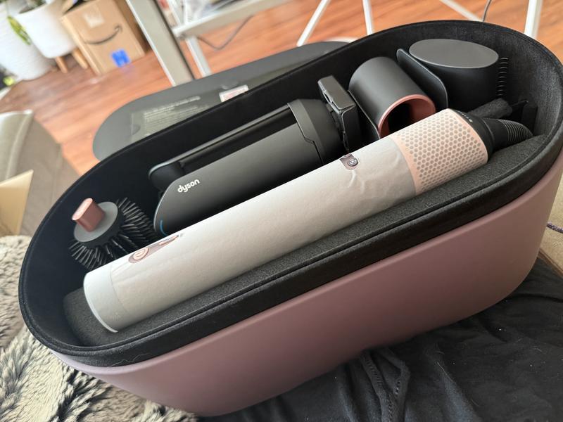 Customer carousel item 1.