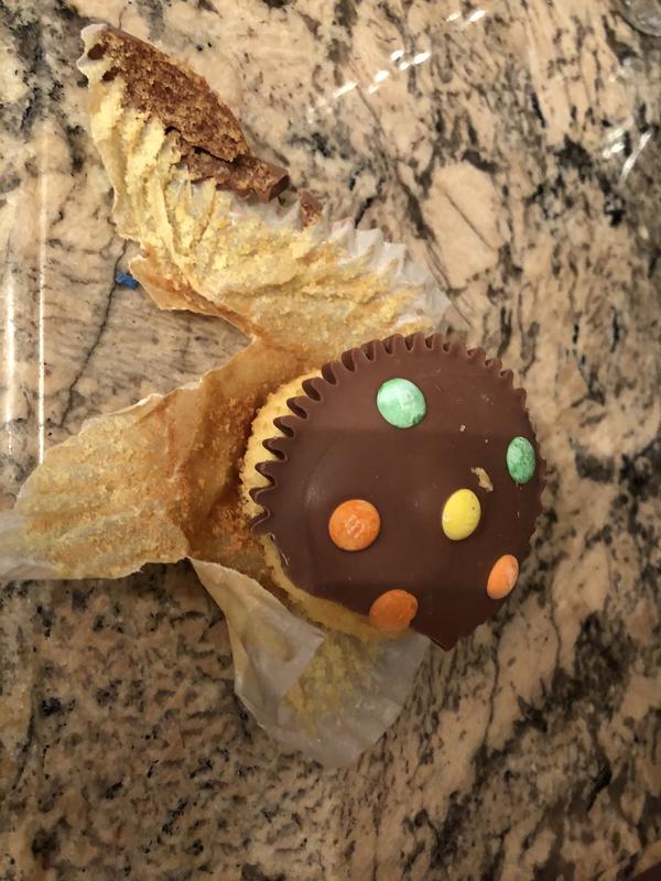 Cupcake unwrap