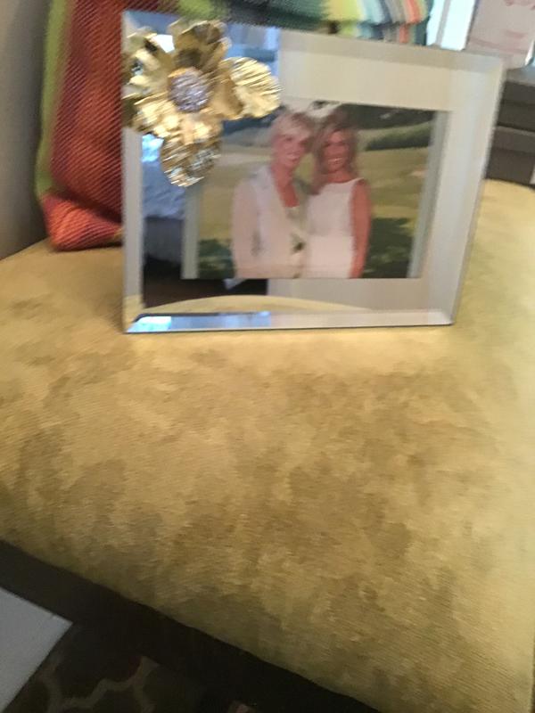 M wedding day with my mom