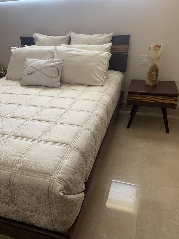 MICHAEL ARAM Metallic Textured sales Coverlet King Quilt