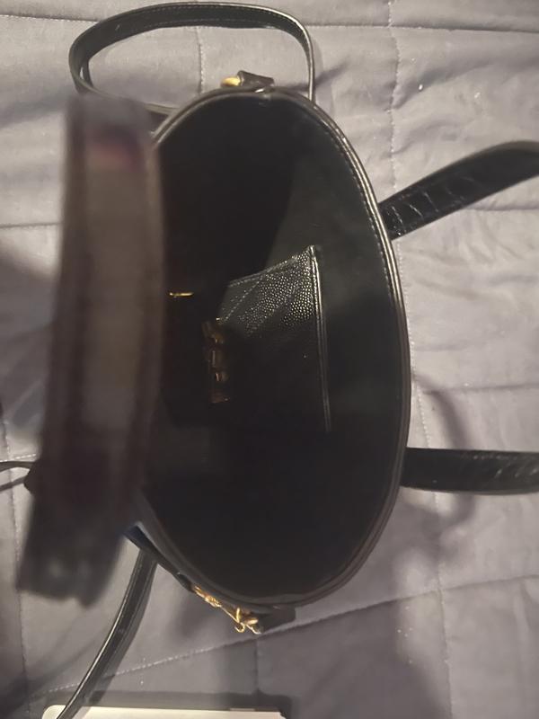 I normally run out with my wallet, keys and phone. Now I have the perfect bag to throw everything in and a lip gloss.  Definitely worth it. Get it!!!!!!!