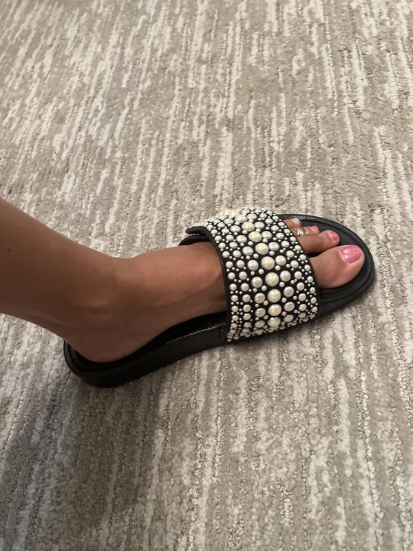 Jimmy choo hot sale pearl slides