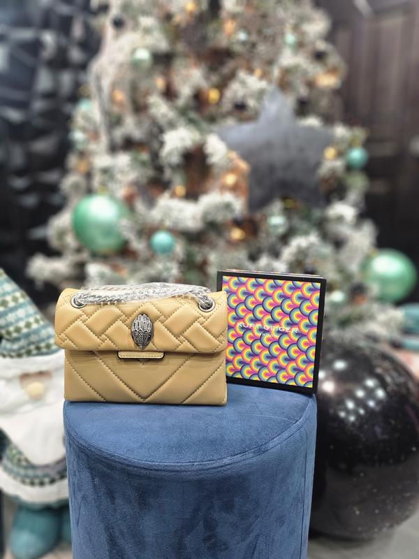 Photo from Bloomingdale's customer