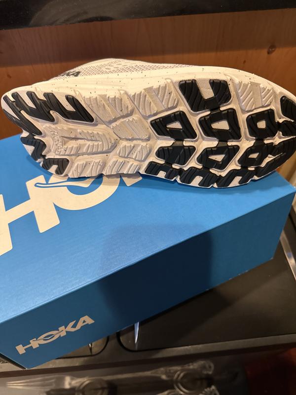 Beautiful sneaker but not as Comfortable to me