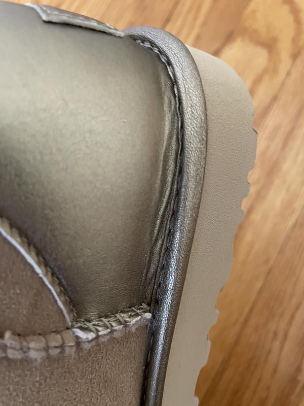 More issues with seam of fabric at the bottom