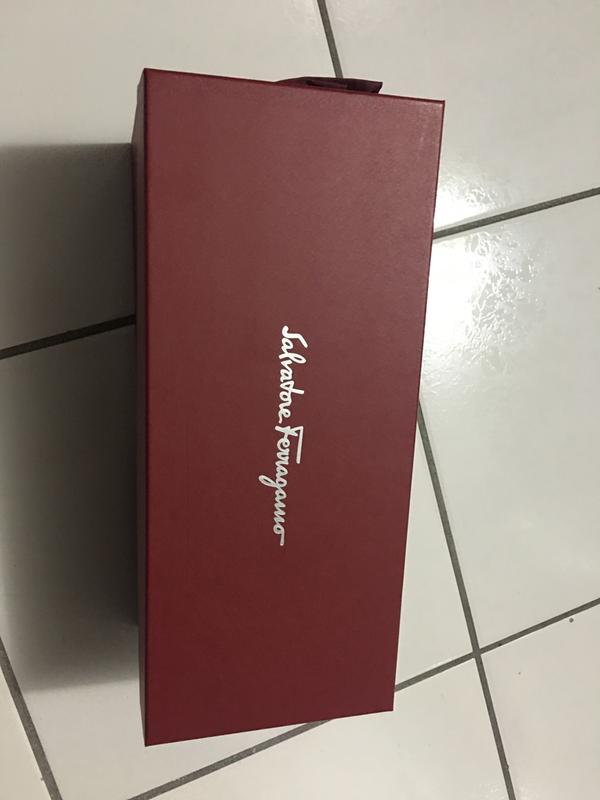 Salvatore Ferragamo Men display picture 3