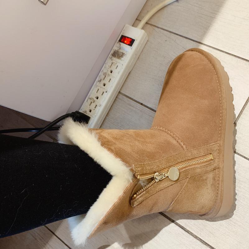 【大特価】UGG Classic Short Bailey Zip Suede ブーツ Amazon.com | UGG Women's Classic Short Bailey Zip Boot