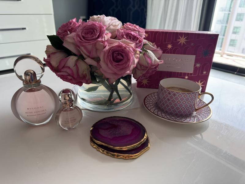 Customer carousel item 4.