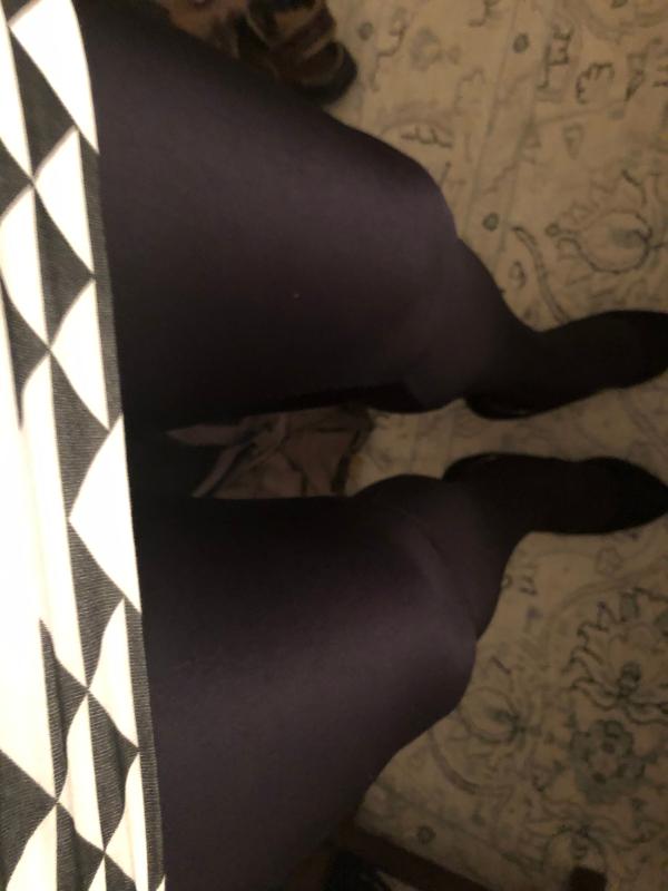 Those are the Hue tights I’m wearing