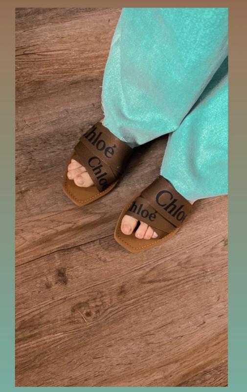 【CHLOE】WOODY SANDALS Chloe x High Summer Woody Embroidered Logo Flat Sandals