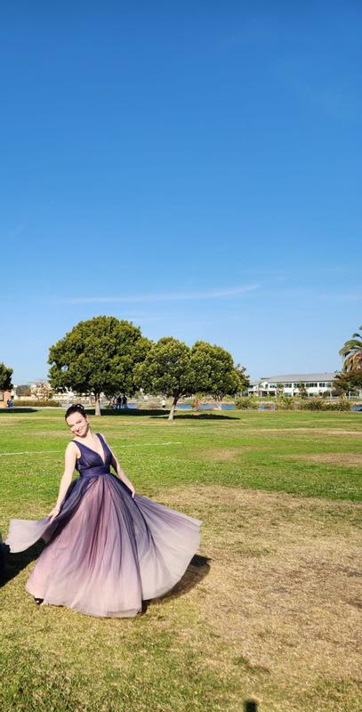 Mac Duggal★クロスフロント ドレス Ombre Gown Mac Duggal Ombre Tulle Surplice V-Neck Sleeveless