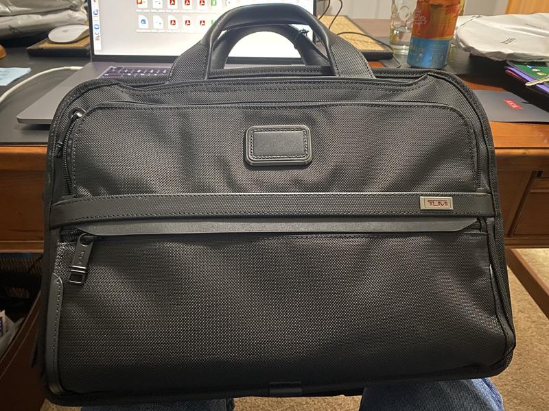 Tumi alpha 2 top triple compartment brief