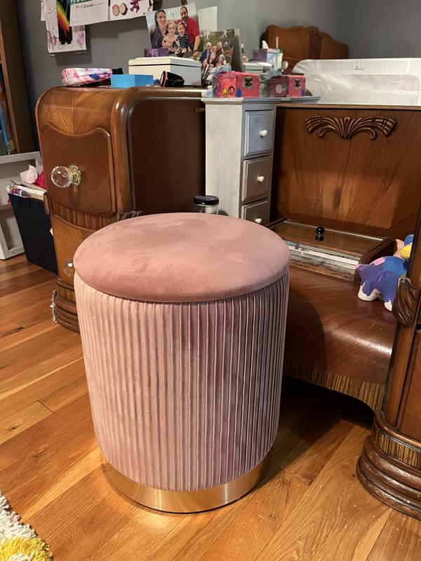 Customer carousel item 1.