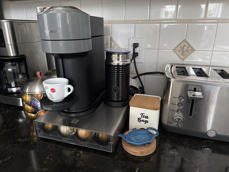 Customer carousel item 1.