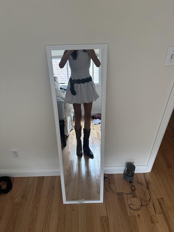 Added a belt fur cow girl llook