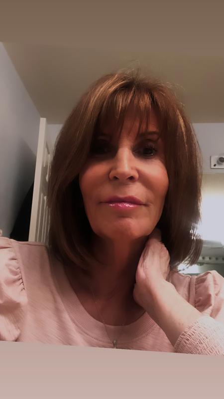 Beautiful hair with Virtue Hair Oil